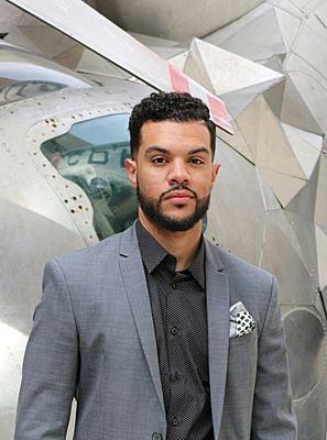 JoseStr8NoChasr's profile picture. Your barbers fav. Barber Work Twitter:@Josestr8razor Personal IG: @Josestr8nochaser Work IG: @cavalheirolife