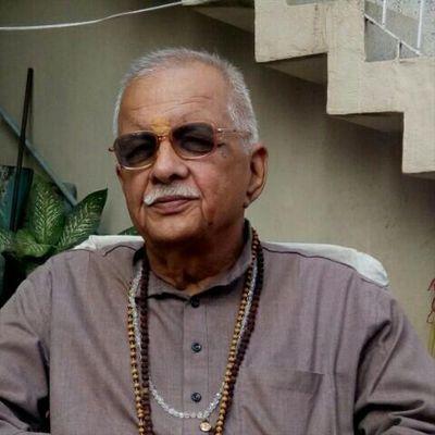 Retd Chief Engr, Govt of Bihar, Socialist in thought, deep interest in spritualism.