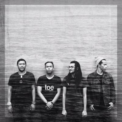 a project collaboration concerns on narrowing to early screamo / post-hardcore music | #PARADISELOSTEP