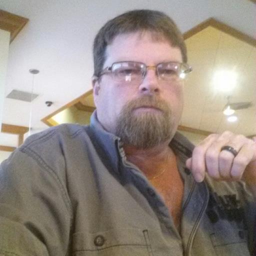 GregSnaponit358's profile picture. Looking for a new love of my life. Close to Regina sk.  Heels with jeans or short skirt  a big turn on..
