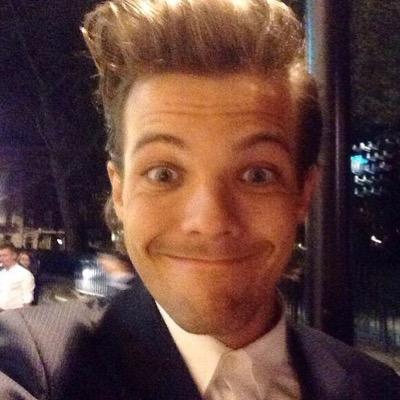 louis tomlinson is allowed to sit on my face :-)