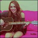 Laura - @LauraJonasBros - Twitter