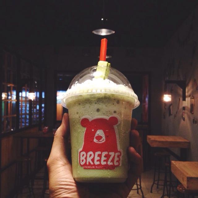IG : breezeblend || Jl. Duwet Raya, Gonilan, Surakarta (arah kampus 4 Kedokteran UMS) ||
Email : breezeblend@gmail.com ||
info event contact 082225876902