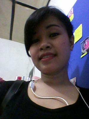 ArisCalm10's profile picture. 