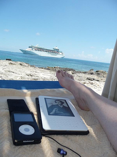 MrsGeekTonic's profile picture. 