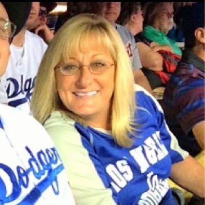 Debrahu15025801's profile picture. 