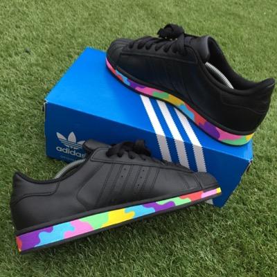 CrepCreator's profile picture. Instagram : CrepCreator