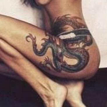 RebeccaRswanson's profile picture. i offer relationship advice for the people that need it the most