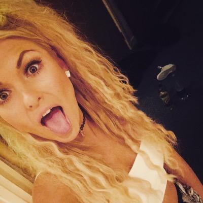 Sophielatham94's profile picture. 