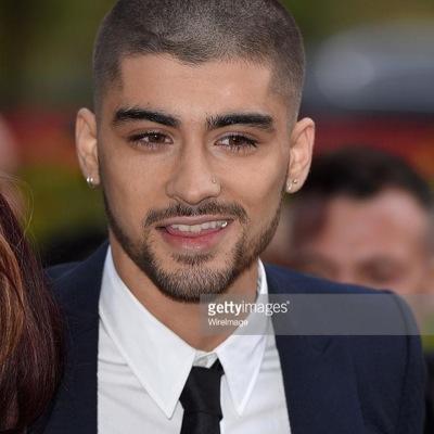 Emily031293's profile picture. I'm Emily, 20 years old, directioner and I love @zaynmalik :) Follow me and I follow back just ask :) Love you guys ;)