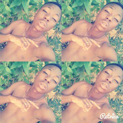 BoeufMann's profile picture. # Là richesse est dans nos cœurs, mon cul ! Moi j'veux de l'oseille  #TeamBooba #TeamKaaris #CéTroDar