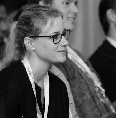 anje_martina's profile picture. Data Lover. Emotional Intelligence Enthusiast. Reader. Writer. Musician. Meditator. ♡