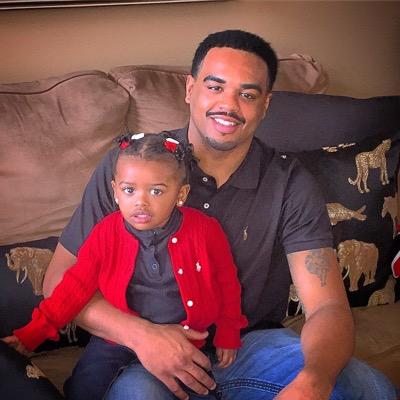 FLY_LIKEMIKLARY's profile picture. Trust no one expect ya momma, then cut the deck!!! #KhloeesDaddy #CANCER #90Baby#L1C4 #IG @yo_lillarry