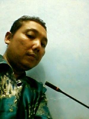 navijef55560's profile picture. sudah ber keluarga mempunyai anak 3