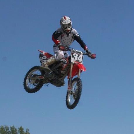 CabrO34's profile picture. 