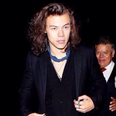 chiyama_dir's profile picture. 高2男子、 Dir,gleek!! OTRAtour京セラS席参戦済み