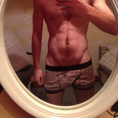 bitoffun91's profile picture. avi is me.. follow for follow..