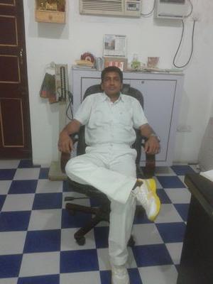 Dr M K Sinha Urology & Laparoscopy Clinic. East Boring Canal Rd. Patna-1. Practicing urology, laparoscopy, male infertility, sexology and general surgeries.