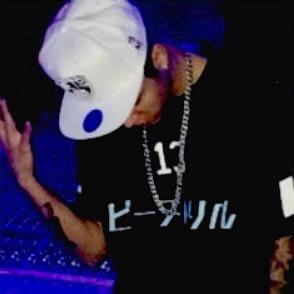 moneyxdiamondsx's profile picture. I post things that are my aesthetics ; I follow back ; Follow my instagram, its linked with the website