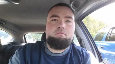 The names Freddie. I consider myself a pretty cool fella. At least I try to be. I love heavy metal, ufc, and meeting all types of peeps. Hit me up!!!