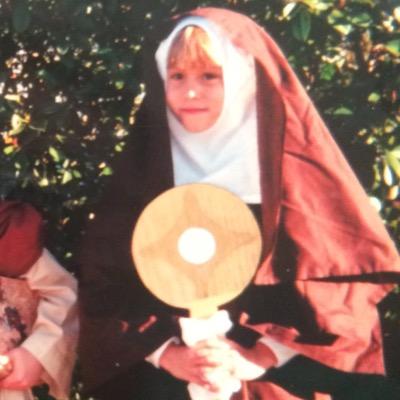 clairebearr10's profile picture. 