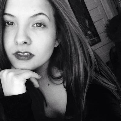 EliesePergi's profile picture. Hey that's a witty quote for a twitter bio #H2P