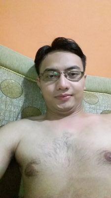 januartedjo's profile picture. Tertawalah sebelum di tertawakan