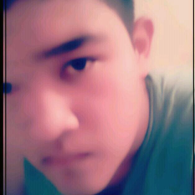 fzalazar812's profile picture. me gustan los youtuber y las chicas gamers