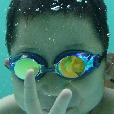 r1mogi's profile picture. 飲む、読む、寝る。あまり書かなくなった。たまに泳ぐ