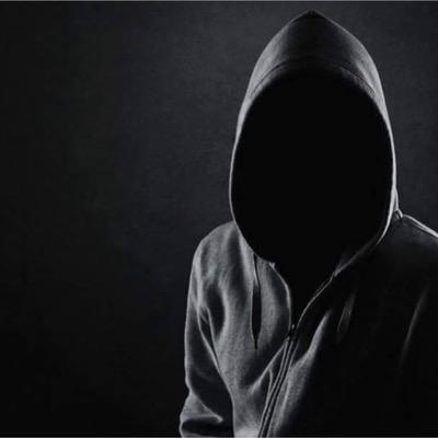 RedCbb's profile picture. ne dünyalar kadar, ne yerden göğe, Galatasaraylıyım de göğsünü gere gere''