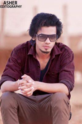 edd1ab2be3174cc's profile picture. Dr.