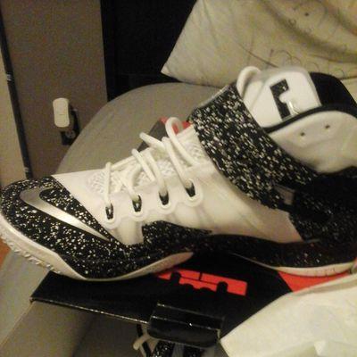 jordan1342438's profile picture. Follow  my original  acount  jordancold