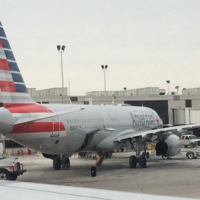 Embraer 190 fan. Us Airways favorite airline. All things aviation! Future E190 pilot. Long live Us Airways.