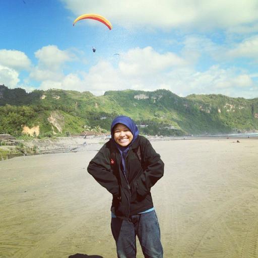 shilvi_'s profile picture. Mom