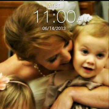 Raeraemcd's profile picture. 