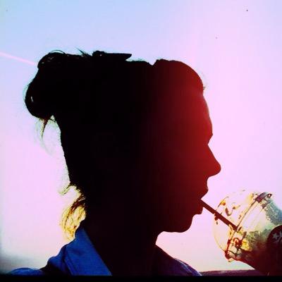 feshfesh's profile picture. I don't say much. ♕