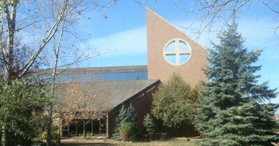 Welcome to Saint Franis de Sales Catholic Parish of Lake Zurich!