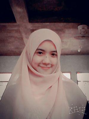 rzqilahi's profile picture. semoga kamu pilihan yg terbaik dr yg terbaik  o:)