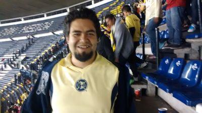 Si avanzó sigueme si me detengo empujame si retrocedo matame pero no me pidas que me detenga