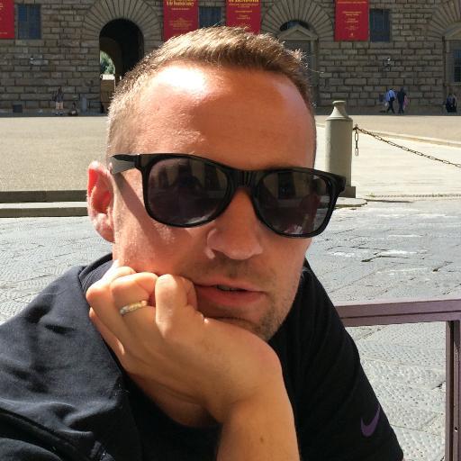 Global Marketing Manager at SPRING Production, husband, father, hip hop connoisseur (real hip hop) Madridista & A really nice guy