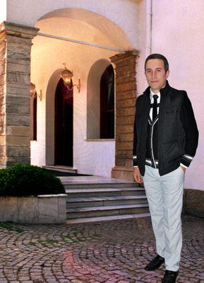 salam_niromand's profile picture. 