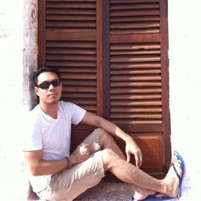 franckvia's profile picture. my lips are sealed sometimes...