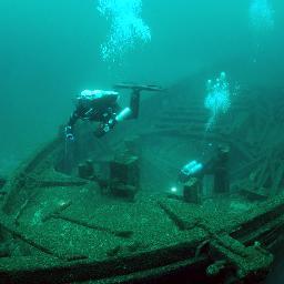 Dedicated to information about Wisconsin's proposed Mid Lake Michigan National Marine Sanctuary, shipwrecks, and preserving Great Lakes maritime heritage.