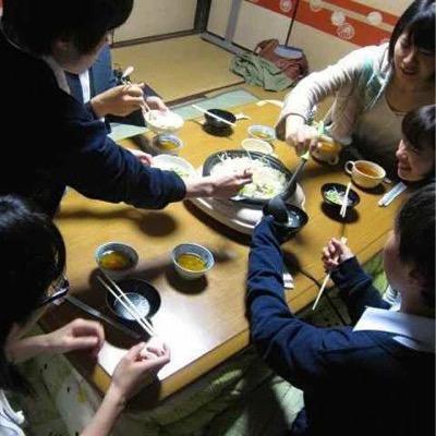 龍谷大学ボランティアサークル
トワイライトホーム公式Twitterです🍙
学生達が活動内容を気ままに呟きます…
興味のある方はDMまで📩