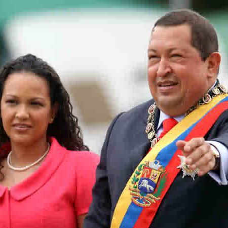 Abogado Socialista Leal a Mi Comandante **CHAVEZ ** Por toda la vida. Chavista y Socialista.Viva Mi Gigante. Viva Mi Presidente http://t.co/2WbYOGhIwc TROPA.