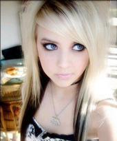 Alina1adams's profile picture. 