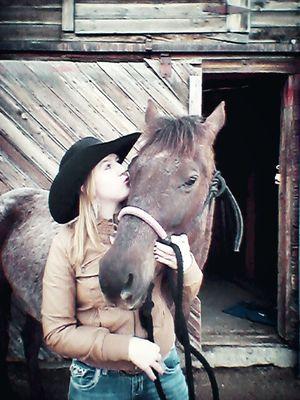 fearthename's profile picture. 18 years young❤ rodeo is life✌ snap chat randusprice1997