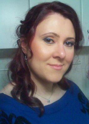 PetrouTheodora's profile picture. οτι αξίζει πονάει και είναι δύσκολο...χαμόγελο το καλύτερο δώρο της ζωής...