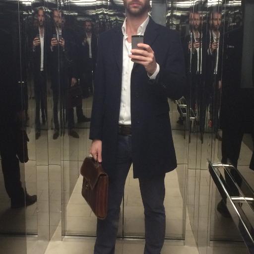 wulfskin's profile picture. GM & CPTO at Vivect Group - bringing AI to healthcare providers | @hhlleipzig alum | love sailing, art and excellent food.