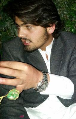 MahmoodAhmedKh1's profile picture. buissnismen